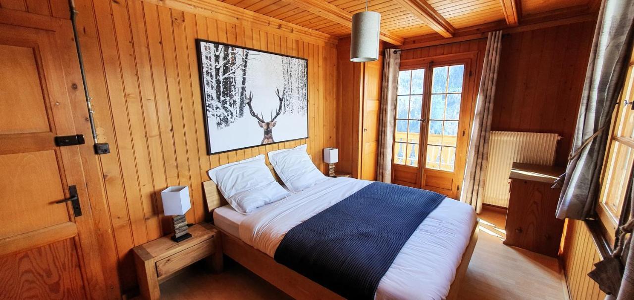 Auberge Le Mont-Gele Iserables Exterior photo